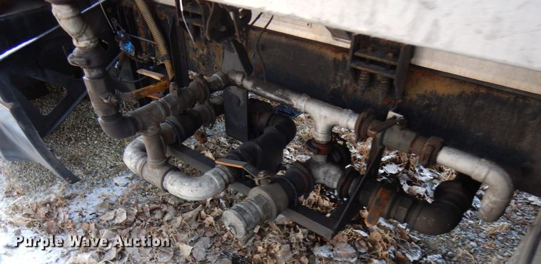 image for item HX9552 Kenworth  tank truck