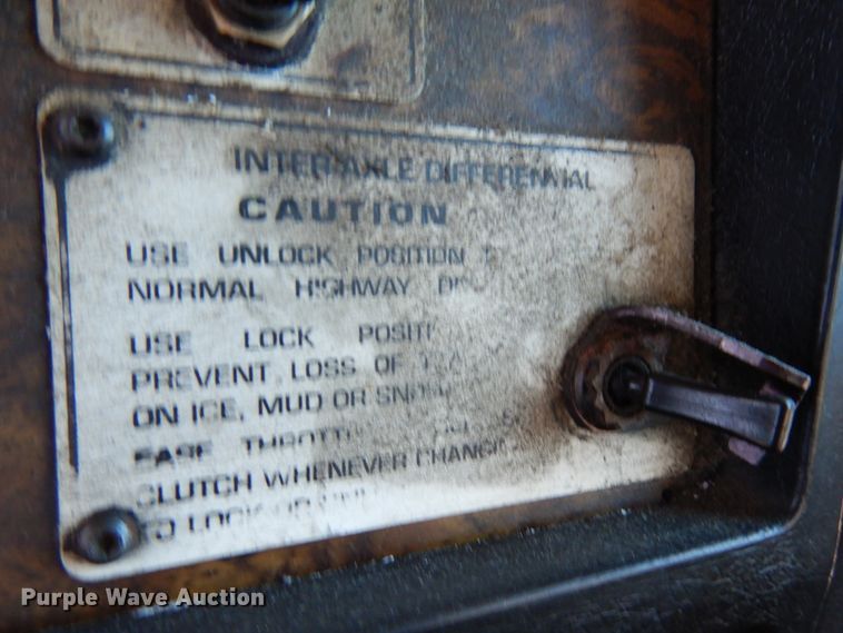 image for item HX9552 Kenworth  tank truck