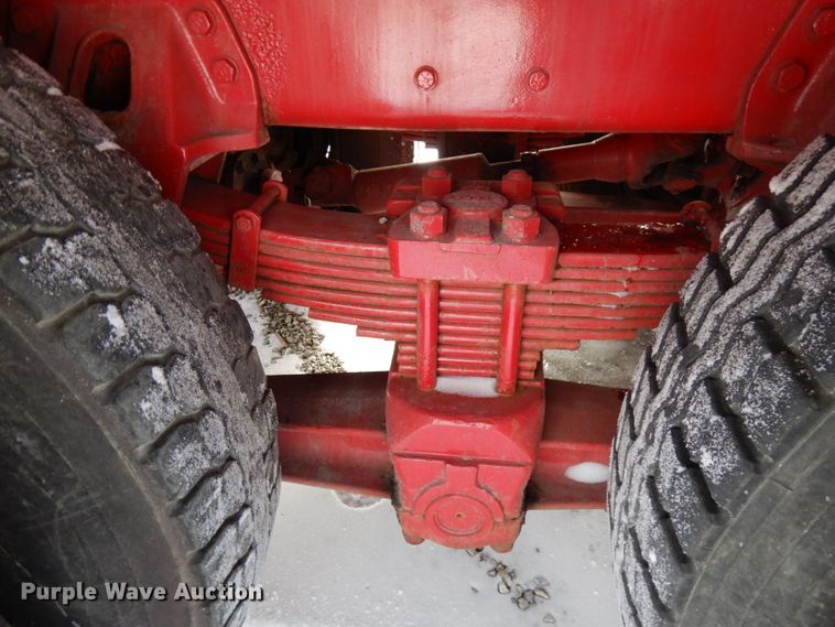 image for item HX9562 1997 Western Star 4800  vacuum truck