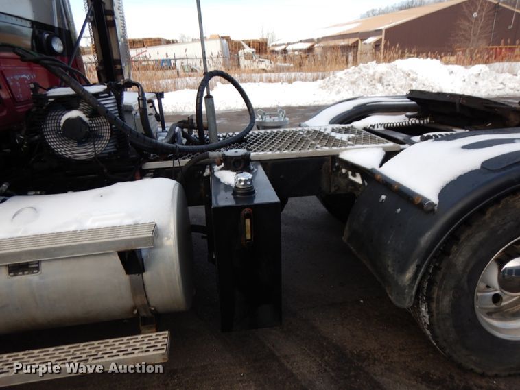 image for item HX9564 1998 Mack CH613  semi truck