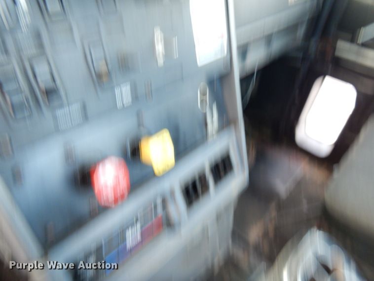 image for item HX9564 1998 Mack CH613  semi truck