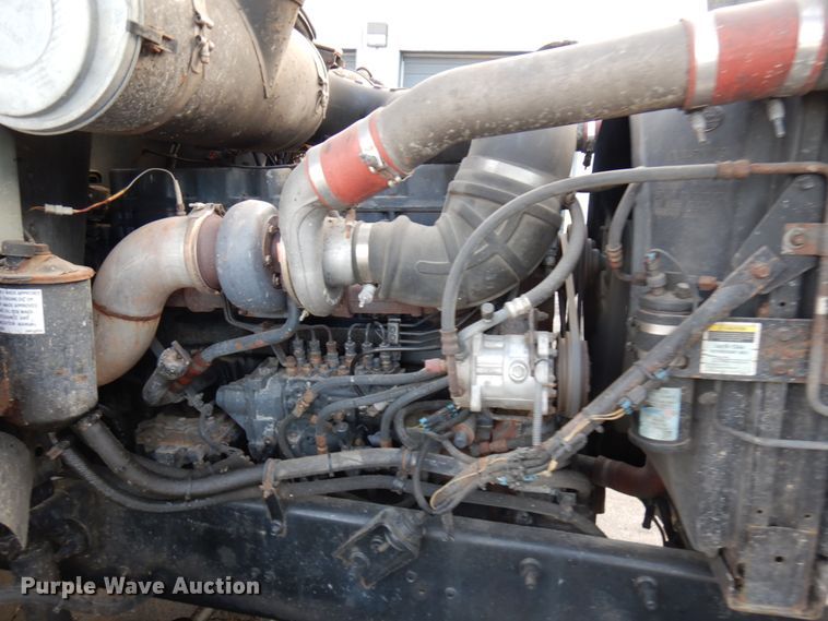 image for item HX9564 1998 Mack CH613  semi truck