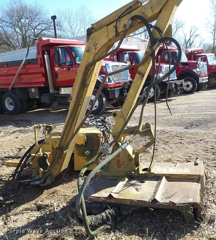 image for item DC2752 Tiger side rotary mower