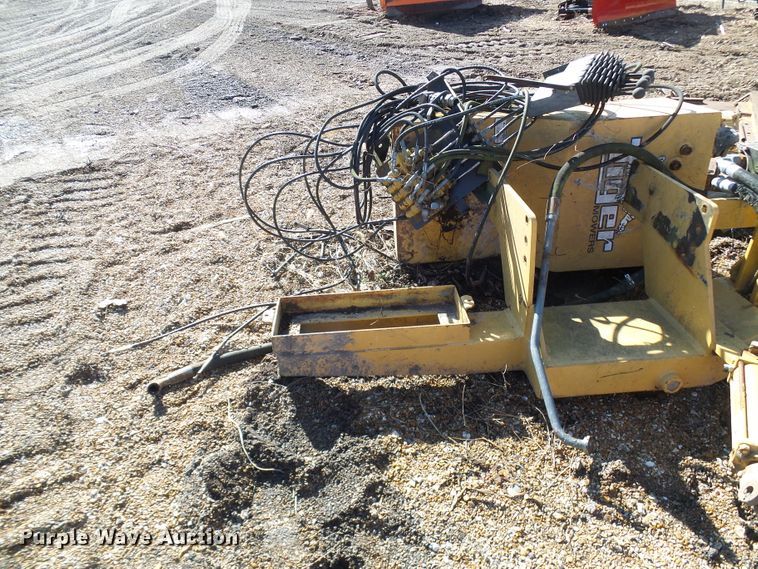 image for item DC2752 Tiger side rotary mower