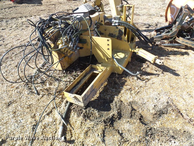 image for item DC2752 Tiger side rotary mower