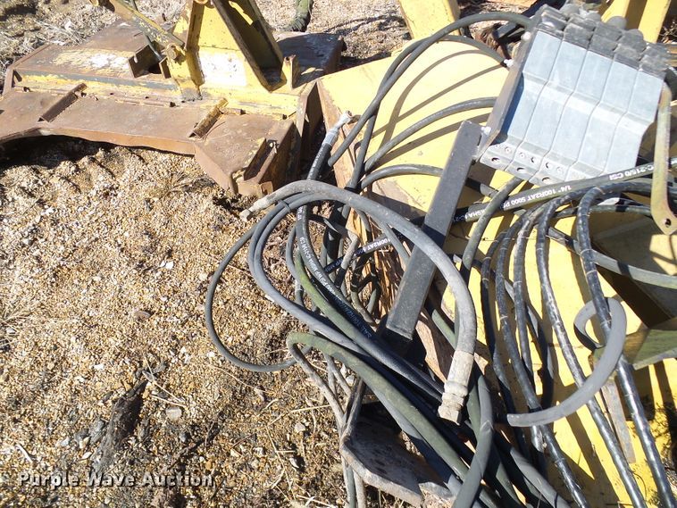 image for item DC2752 Tiger side rotary mower