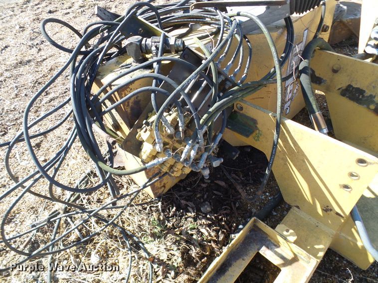 image for item DC2752 Tiger side rotary mower