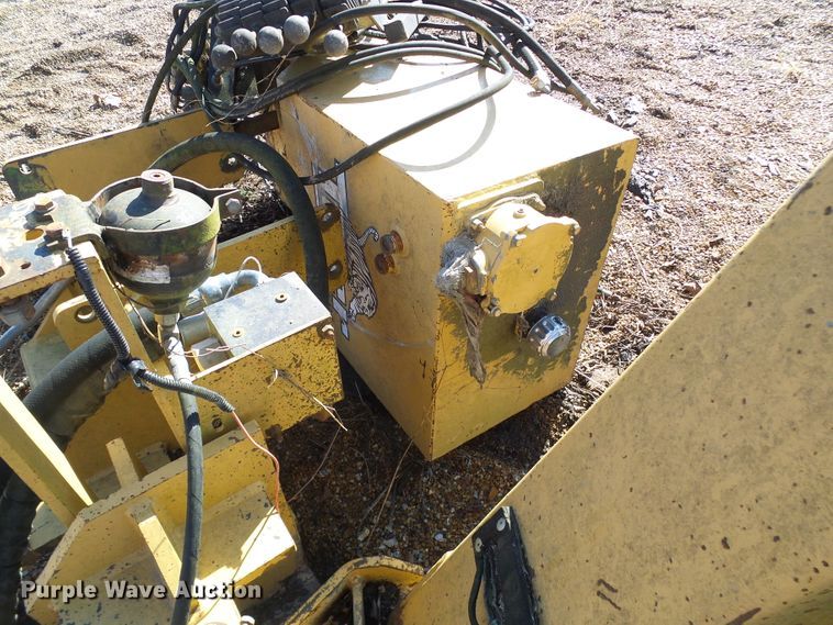 image for item DC2752 Tiger side rotary mower