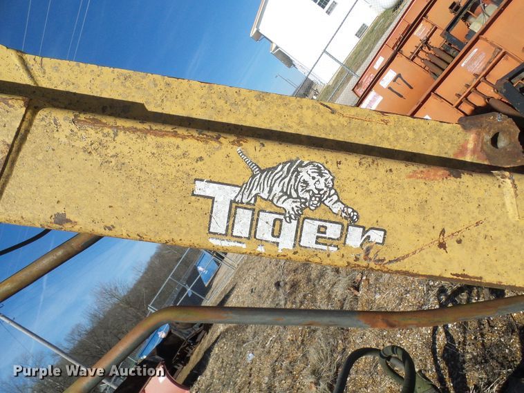 image for item DC2752 Tiger side rotary mower