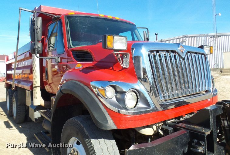 image for item DC2753 2014 International 7500  dump truck
