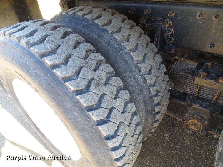 image for item DC2753 2014 International 7500  dump truck