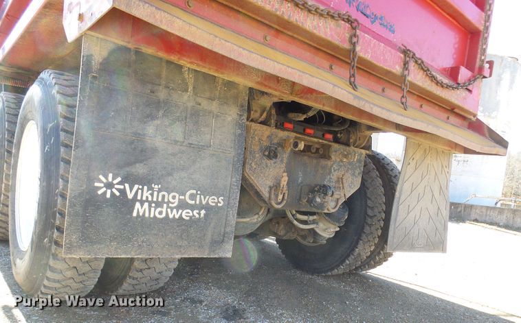 image for item DC2753 2014 International 7500  dump truck