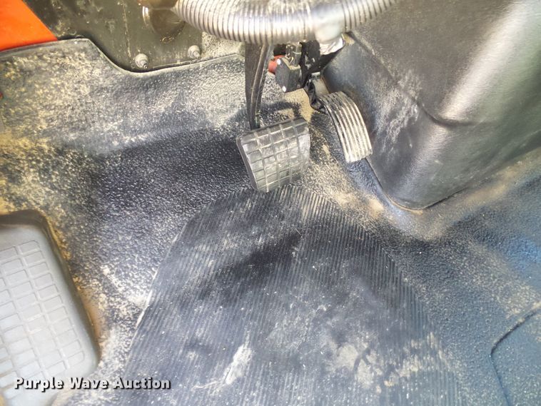 image for item DC2753 2014 International 7500  dump truck