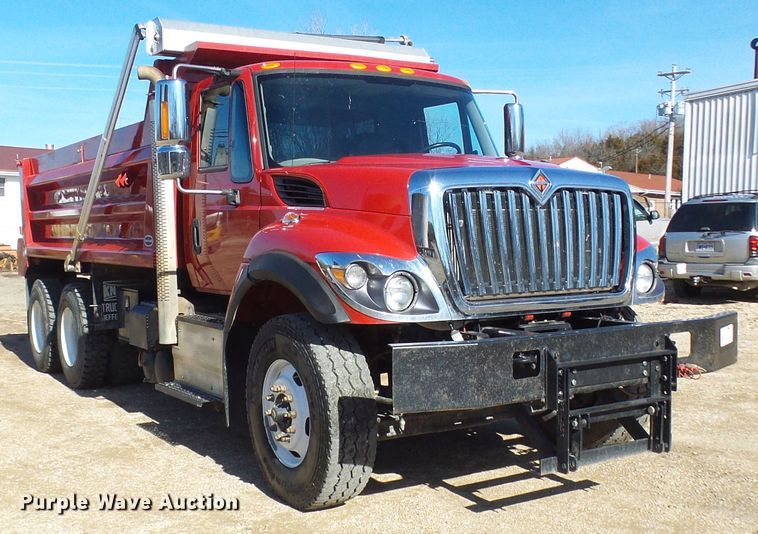 image for item DC2754 2018 International 7500  dump truck