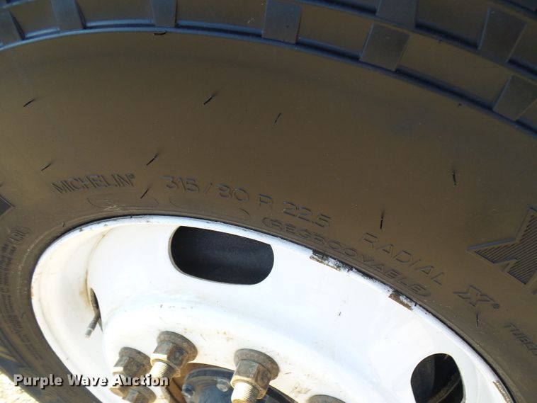 image for item DC2754 2018 International 7500  dump truck