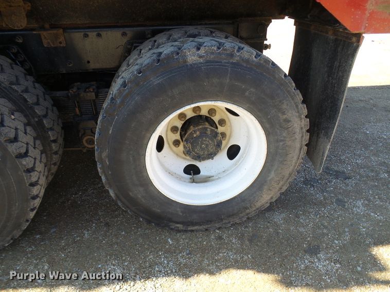 image for item DC2754 2018 International 7500  dump truck