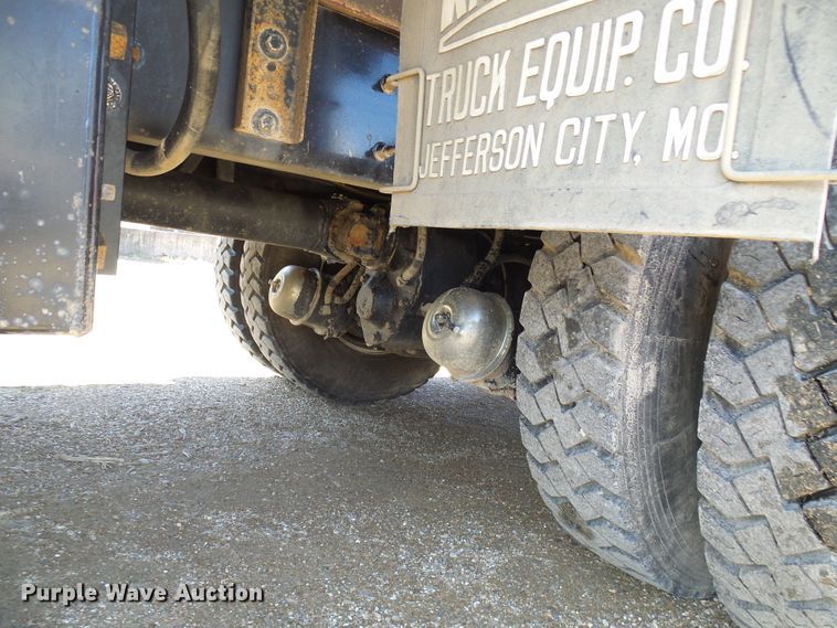 image for item DC2754 2018 International 7500  dump truck