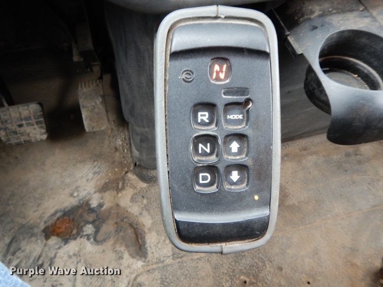 image for item DF6373 2006 International 7400  dump truck