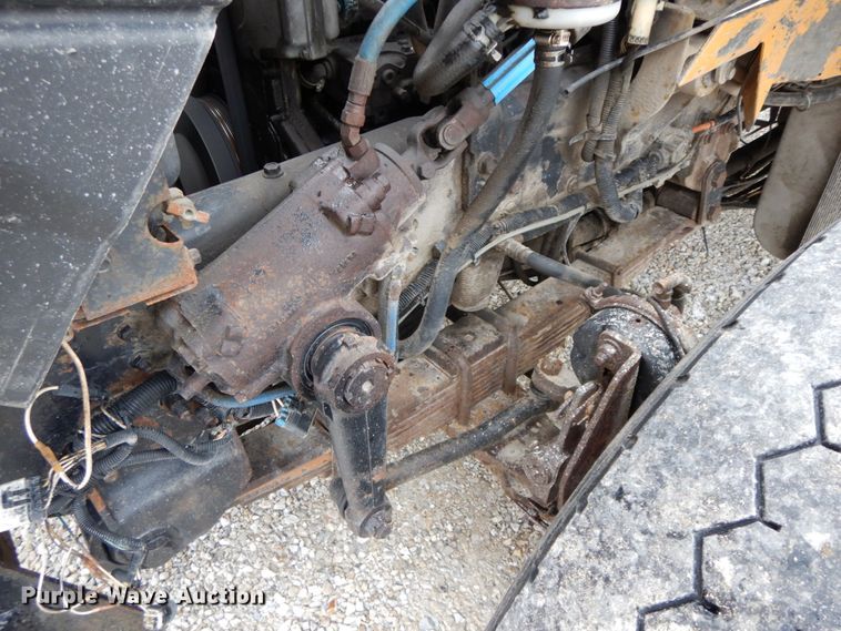 image for item DF6373 2006 International 7400  dump truck