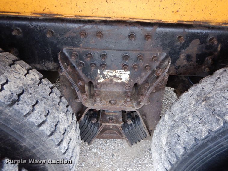 image for item DF6373 2006 International 7400  dump truck