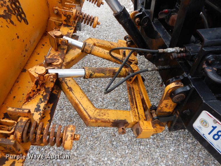 image for item DF6373 2006 International 7400  dump truck