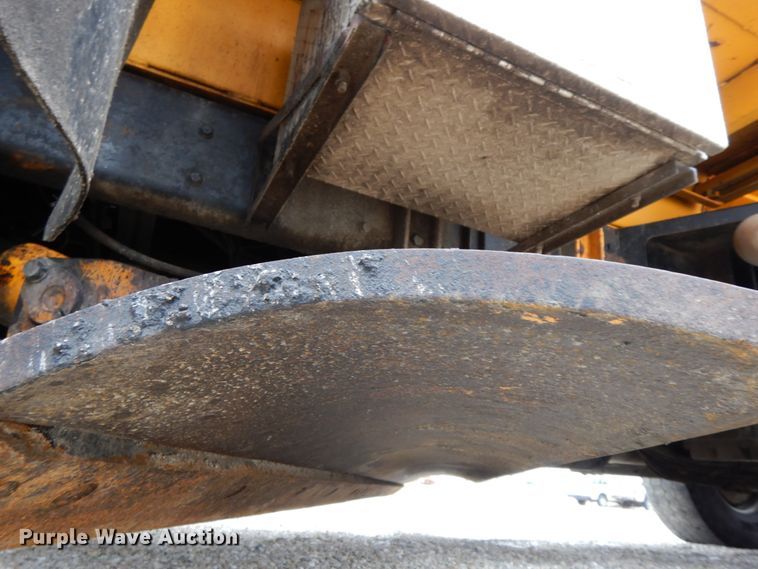 image for item DF6373 2006 International 7400  dump truck