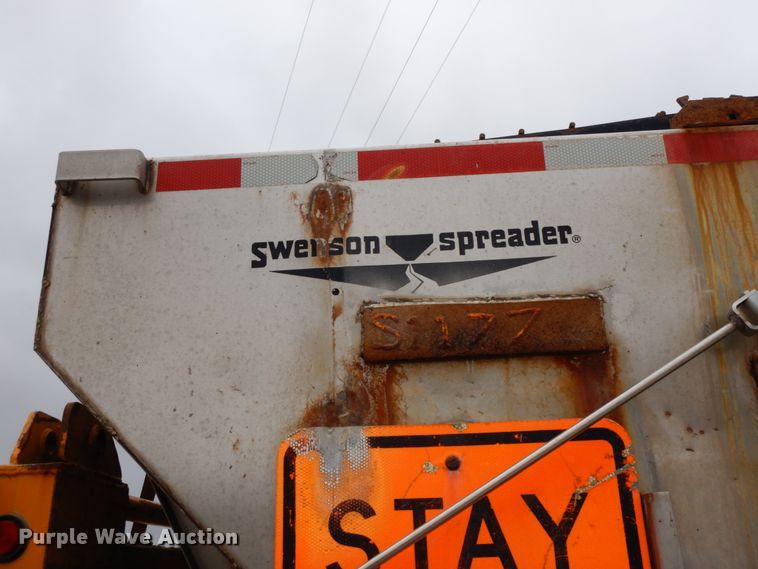 image for item DF6373 2006 International 7400  dump truck