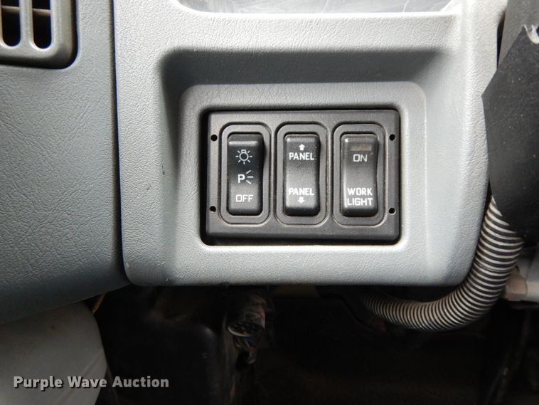 image for item DF6374 2006 International 7400  dump truck