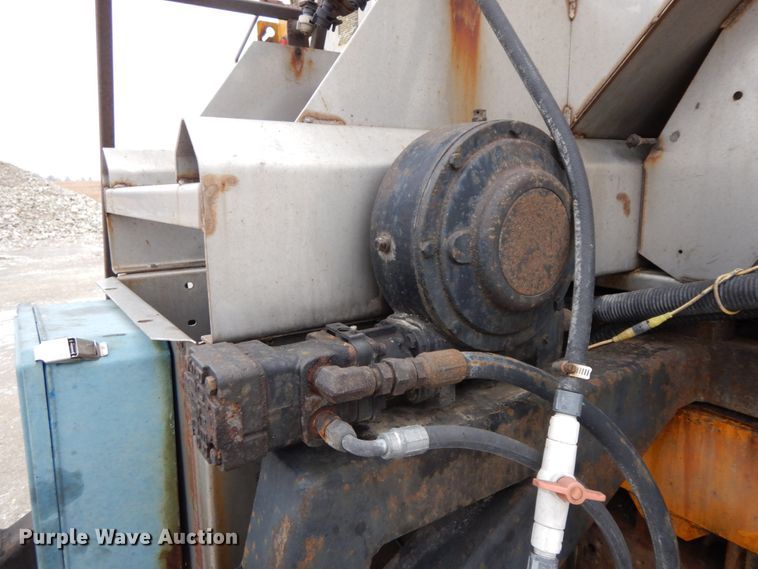 image for item DF6374 2006 International 7400  dump truck