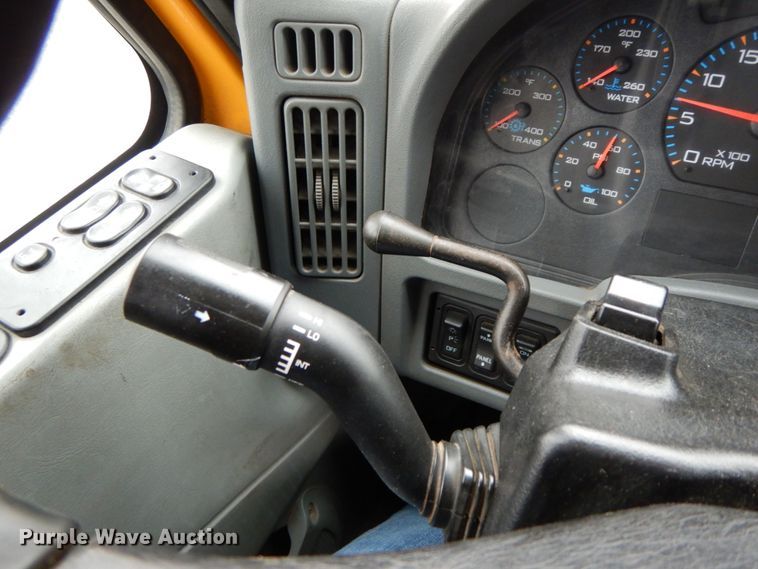 image for item DF6375 2006 International 7400  dump truck