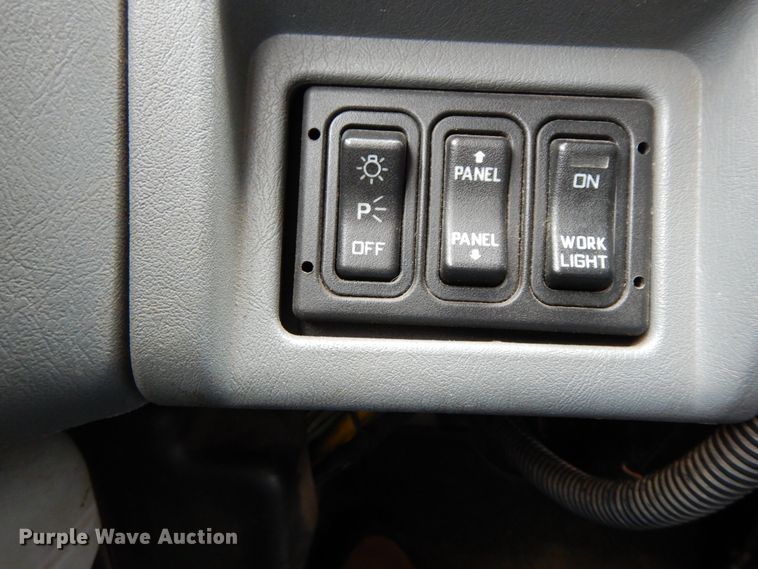 image for item DF6375 2006 International 7400  dump truck