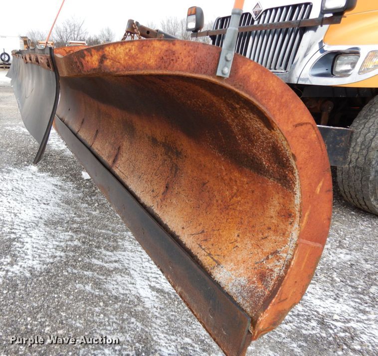 image for item DF6375 2006 International 7400  dump truck