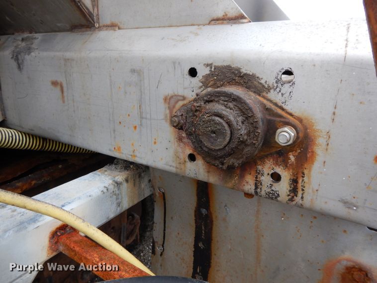 image for item DF6375 2006 International 7400  dump truck