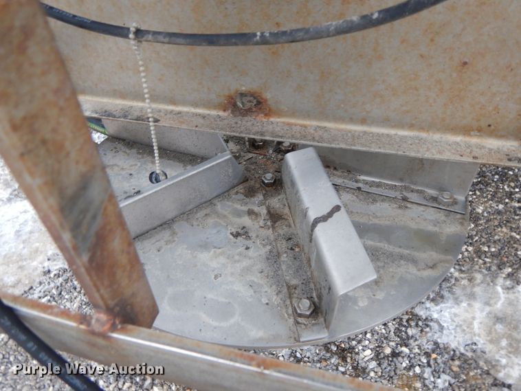 image for item DF6375 2006 International 7400  dump truck