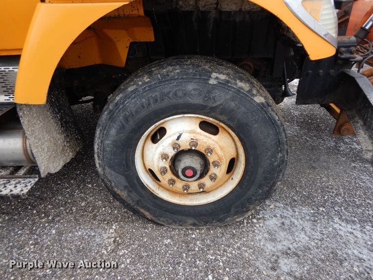 image for item DF6375 2006 International 7400  dump truck