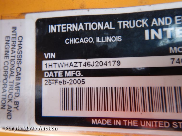 image for item DF6375 2006 International 7400  dump truck