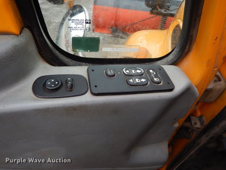 image for item DF6377 2004 International 7400  dump truck