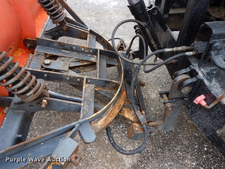 image for item DF6377 2004 International 7400  dump truck