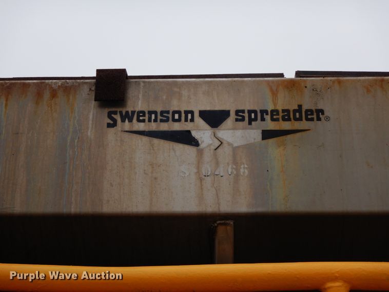 image for item DF6377 2004 International 7400  dump truck