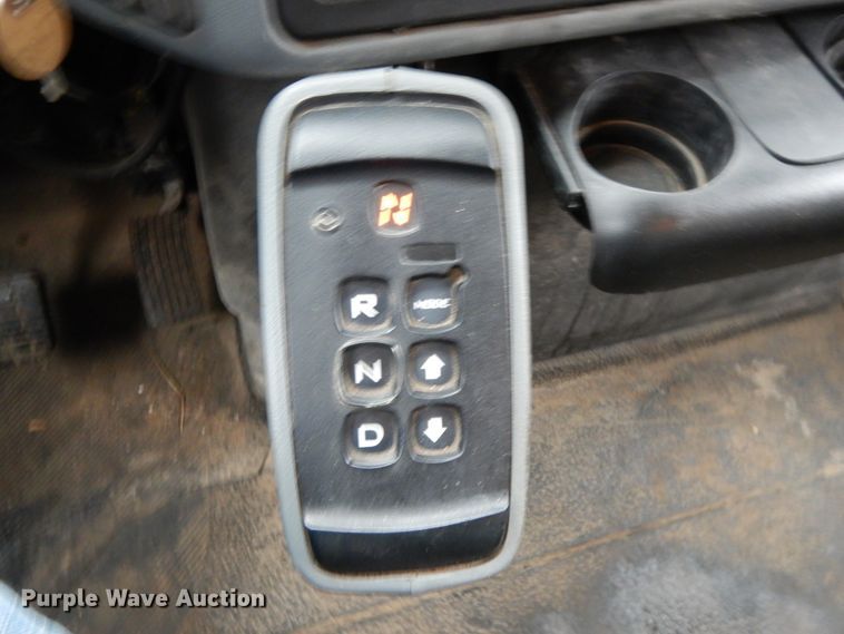 image for item DF6378 2006 International 7400  dump truck