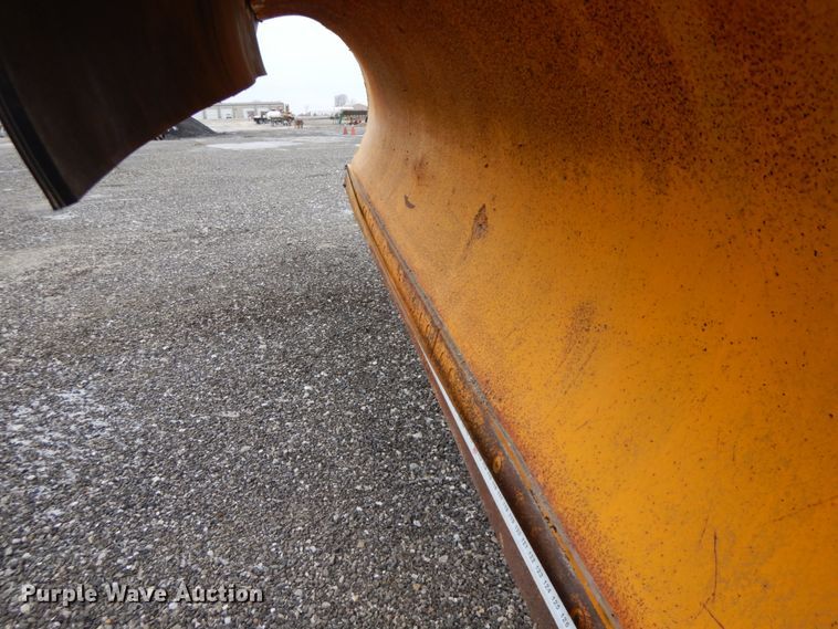 image for item DF6378 2006 International 7400  dump truck