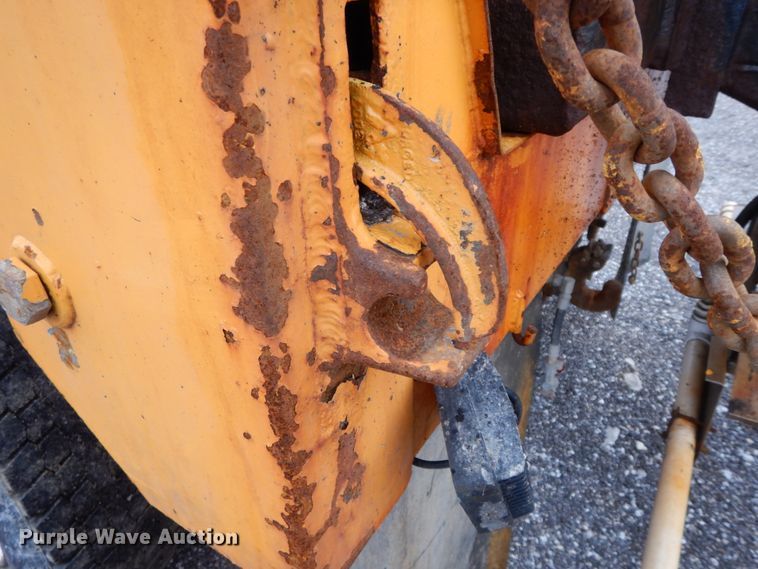 image for item DF6378 2006 International 7400  dump truck