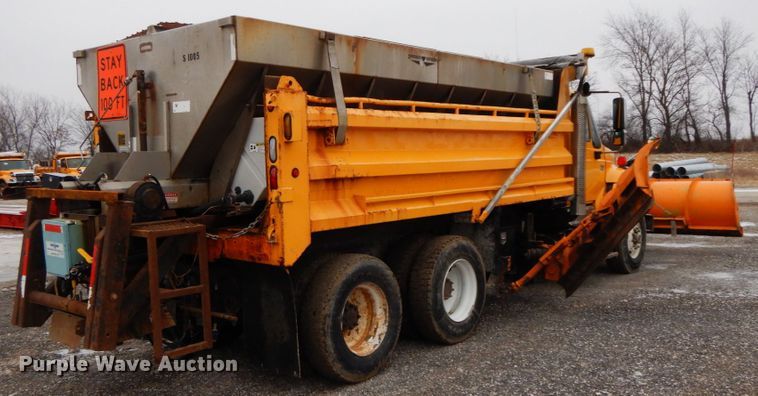 image for item DF6379 2006 International 7500  dump truck