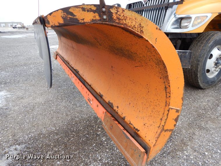 image for item DF6379 2006 International 7500  dump truck