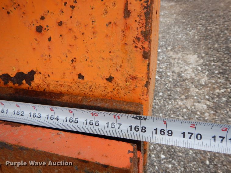 image for item DF6379 2006 International 7500  dump truck