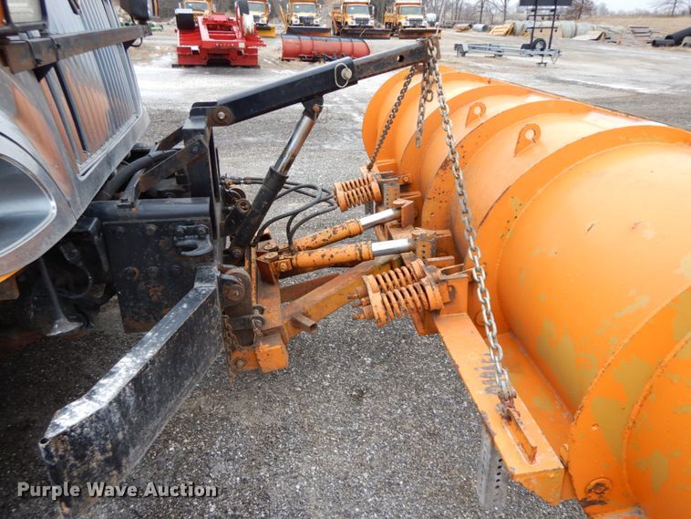 image for item DF6379 2006 International 7500  dump truck