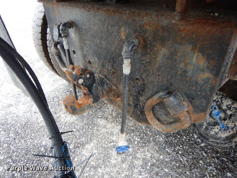 image for item DF6379 2006 International 7500  dump truck