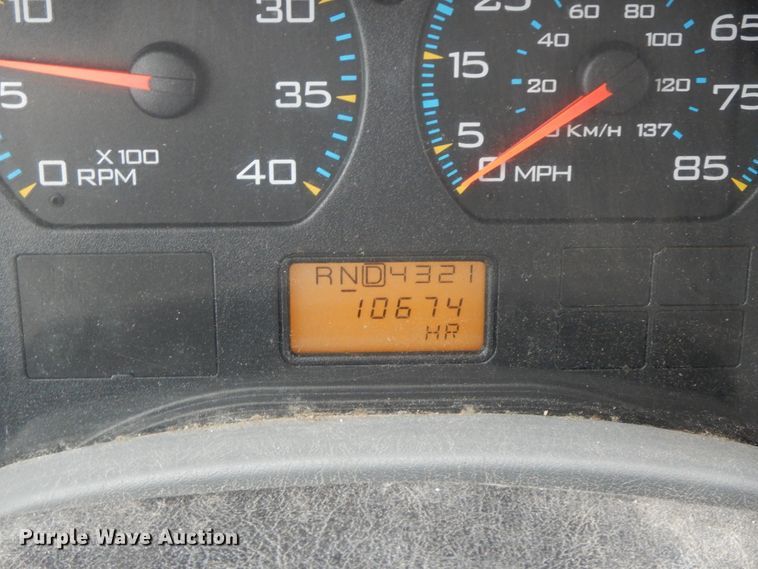 image for item DF6380 2006 International 7400  dump truck