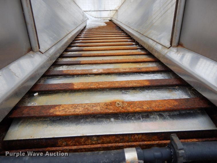 image for item DF6380 2006 International 7400  dump truck