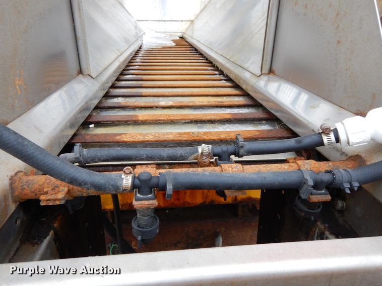 image for item DF6380 2006 International 7400  dump truck